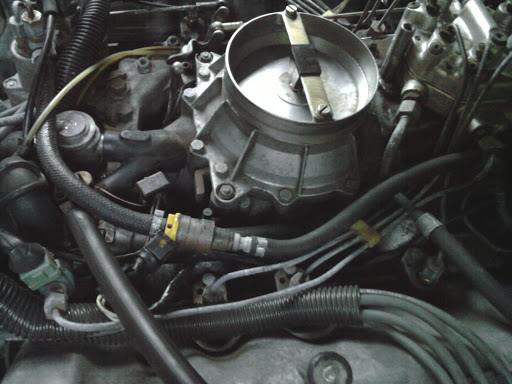 What does this wire harness go to? - Mercedes-Benz Forum